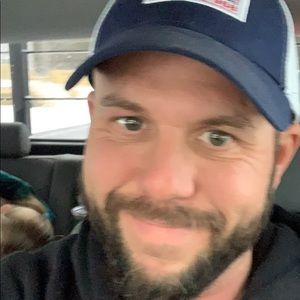 Meet your Posher, Justin